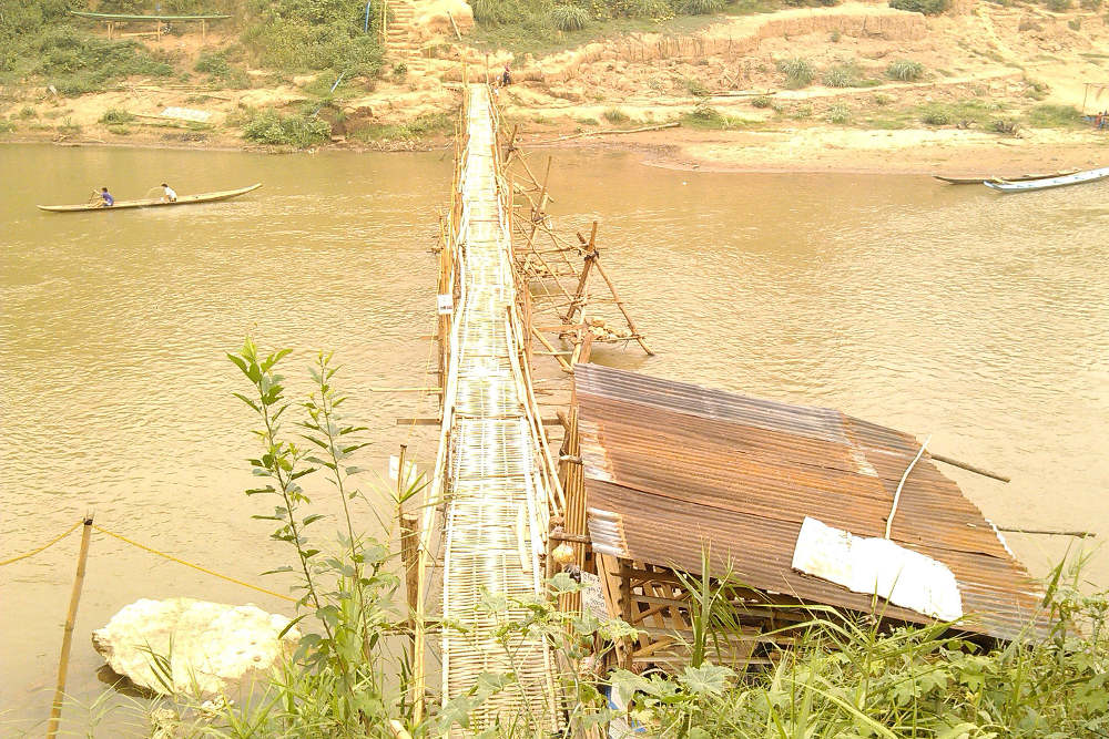 Bamboo Bridge in Luang Prabang - Happymind Travels