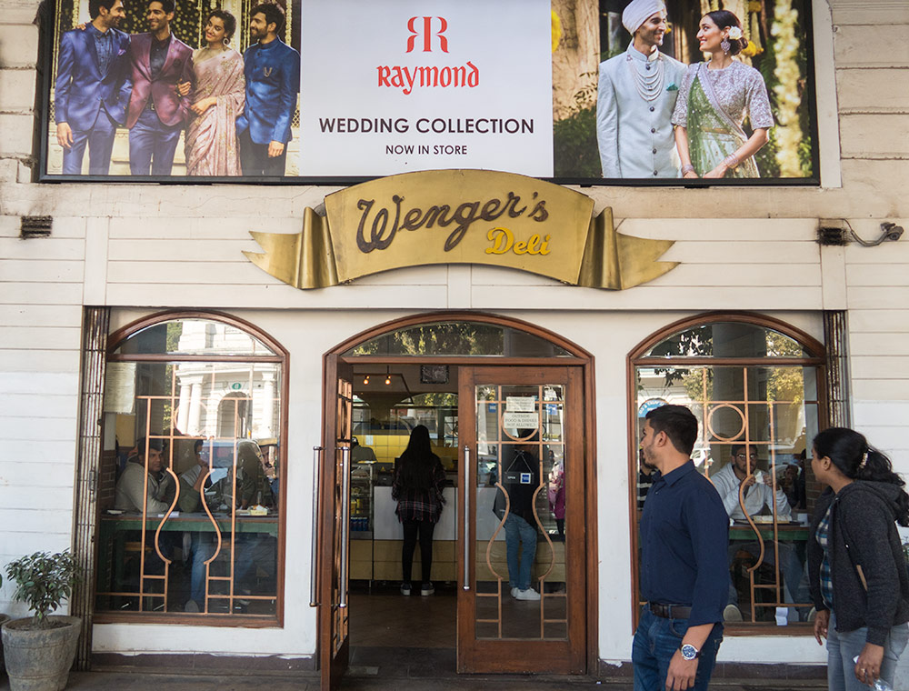 Wenger's at Connaught Place | Happymind Travels