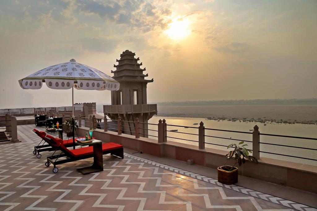 BrijRama Palace in Varanasi | Happymind Travels