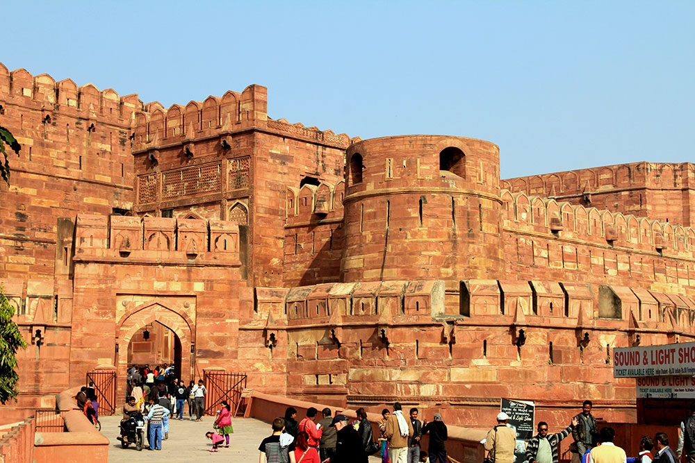 Agra Fort by Piyush Kumar - Happymind Travels