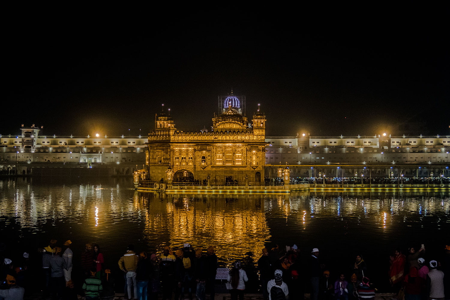 Golden Temple, Things to do and Places to Visit in Amritsar | Happymind Travels