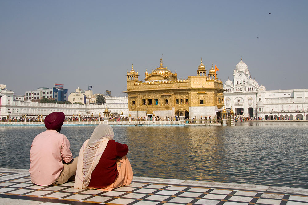 Golden Temple Amritsar - Photo by Peter van Aller | Happymind Travels
