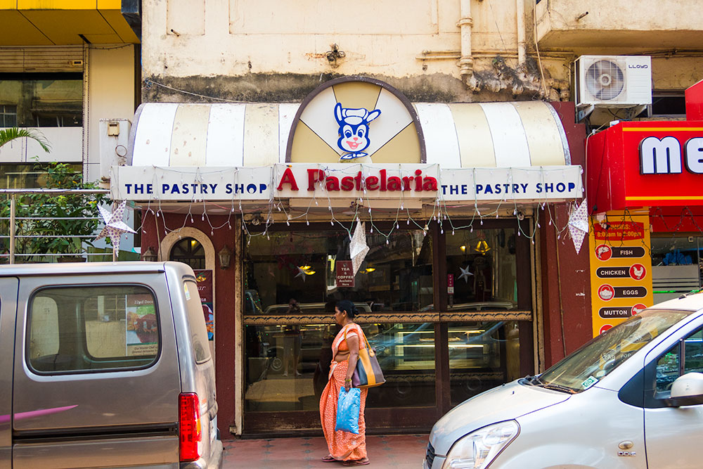 A Pastelaria (The Bakery in Portuguese) | Happymind Travels