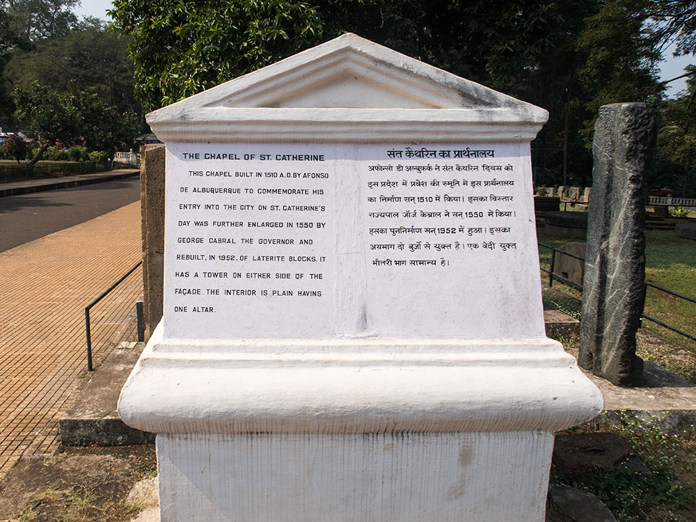 Chapel St. Catherine Sign in Old Goa | Happymind Travels