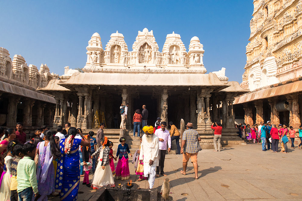 The Virupaksha Temple | Happymind Travels