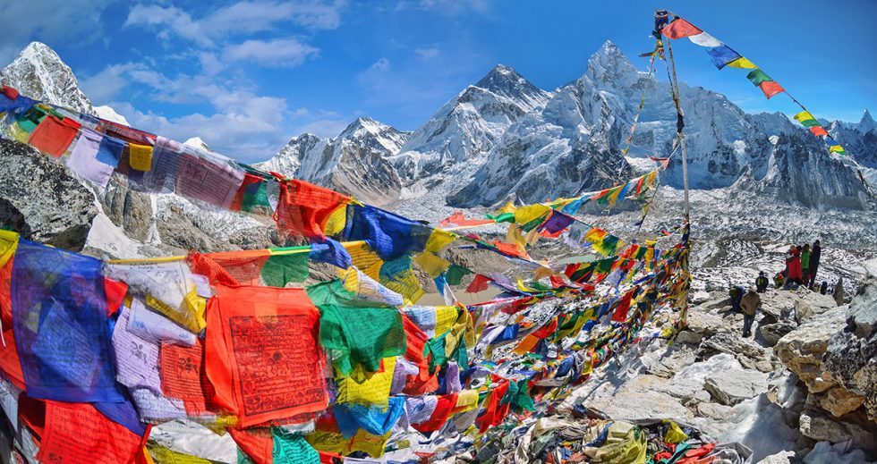 Vista do Monte Everest e Nuptse | Happymind Travels