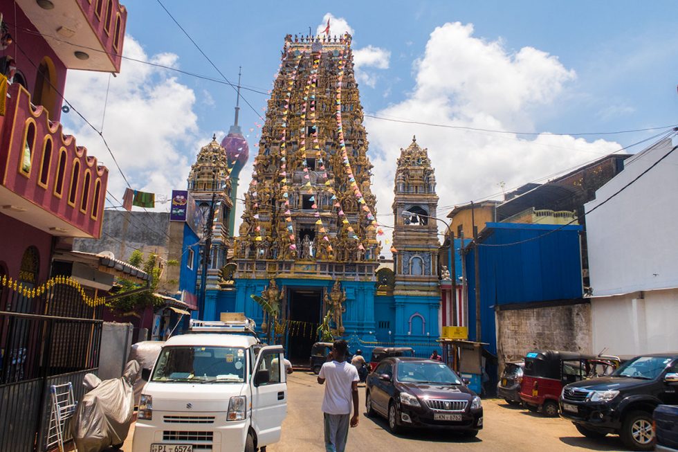 Sri Kail Awasanathar Swami Devasthanam, Colombo - Sri Lanka | Happymind Travels
