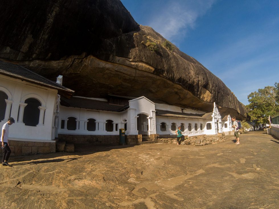 Cavernas em Dambulla - Sri Lanka | Happymind Travels