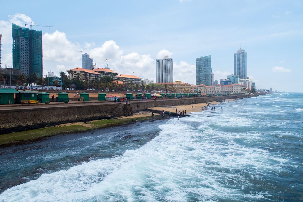 Galle Face, Colombo - Sri Lanka | Happymind Travels