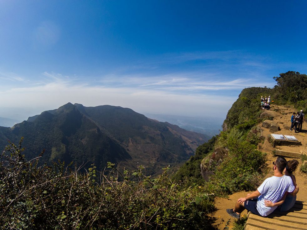 Worlds End in Hortons Plains - Sri Lanka | Happymind Travels