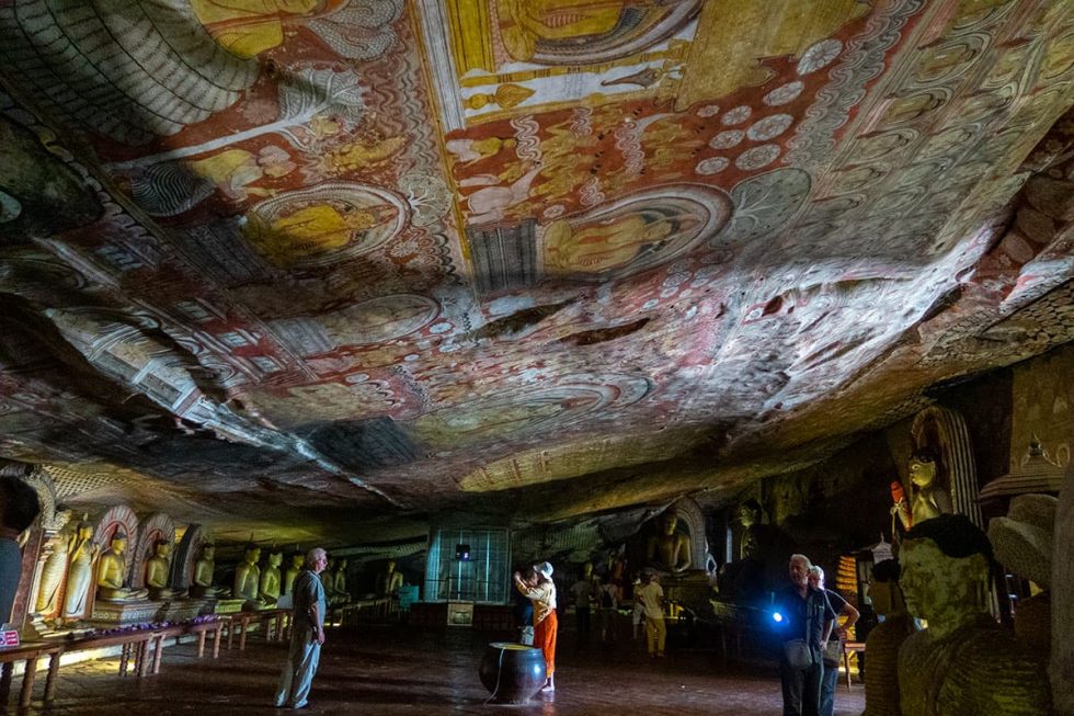 Dambulla Cave Temple - Maha Alut Viharaya Cave, Sri Lanka | Happymind Travels