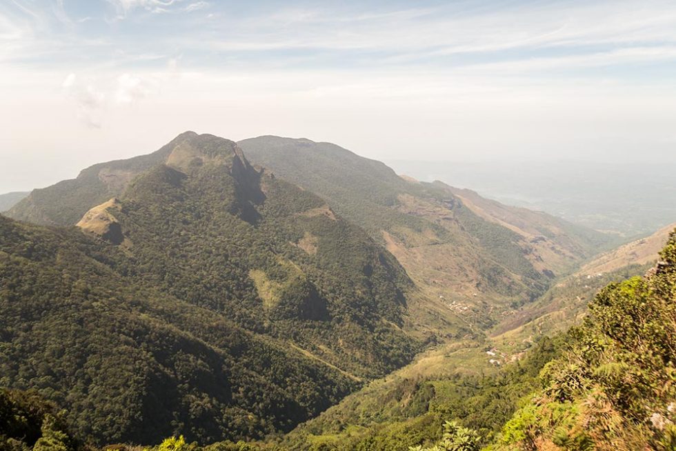 Little World's End in Horton Plains, Sri Lanka | Happymind Travels