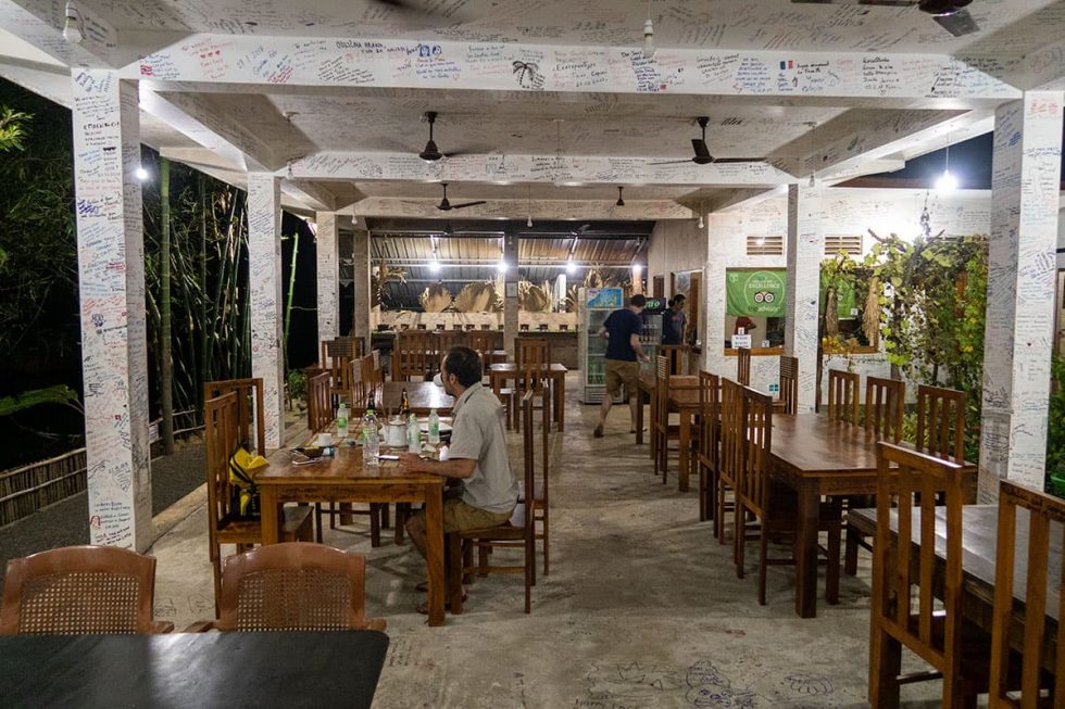 Jaga Food em Polonnaruwa, Sri Lanka | Happymind Travels