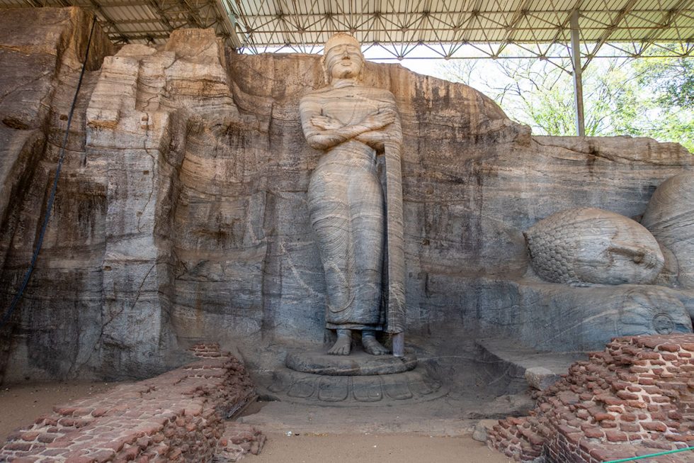 Gal Viharaya em Polonnaruwa, Sri Lanka | Happymind Travels