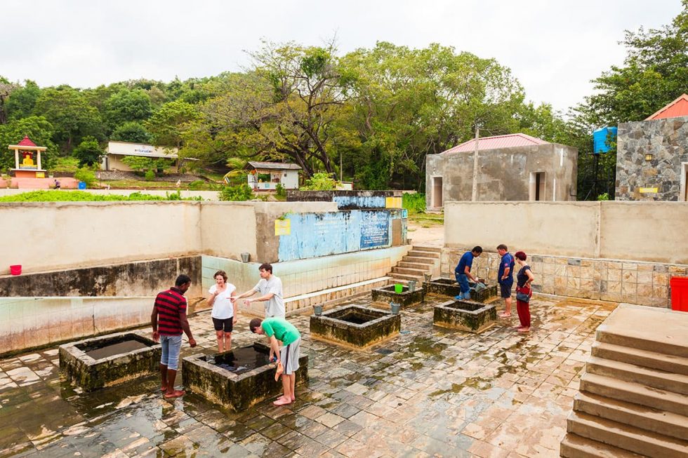 Kanniya Hot Springs em Trincomalee, Sri Lanka | Happymind Travels