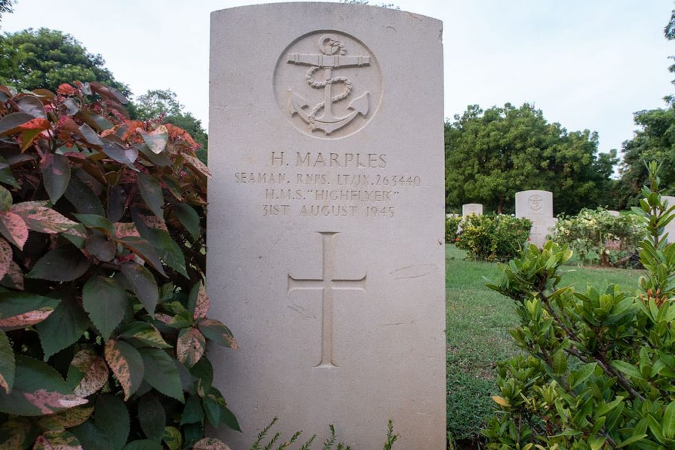 British War Cemetery in Trincomalee, Sri Lanka | Happymind Travels