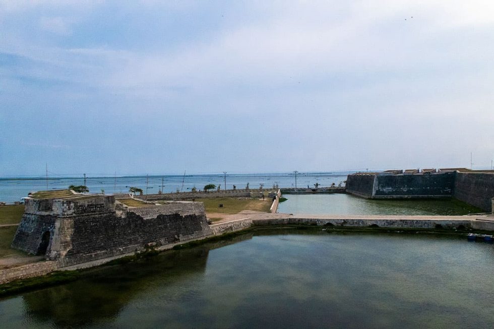 Dutch Fort in Jaffna, Sri Lanka | Happymind Travels